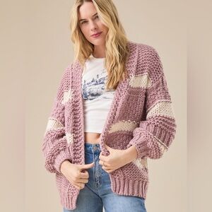Cozy Pink Cream Chunky Knit Women’s Cardigan Sweater